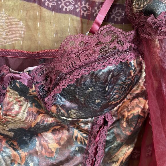 90s Frederick's of Hollywod Fairy Tapestry Corset/ Chiffon Shawl Set Size Small - Picture 4 of 16